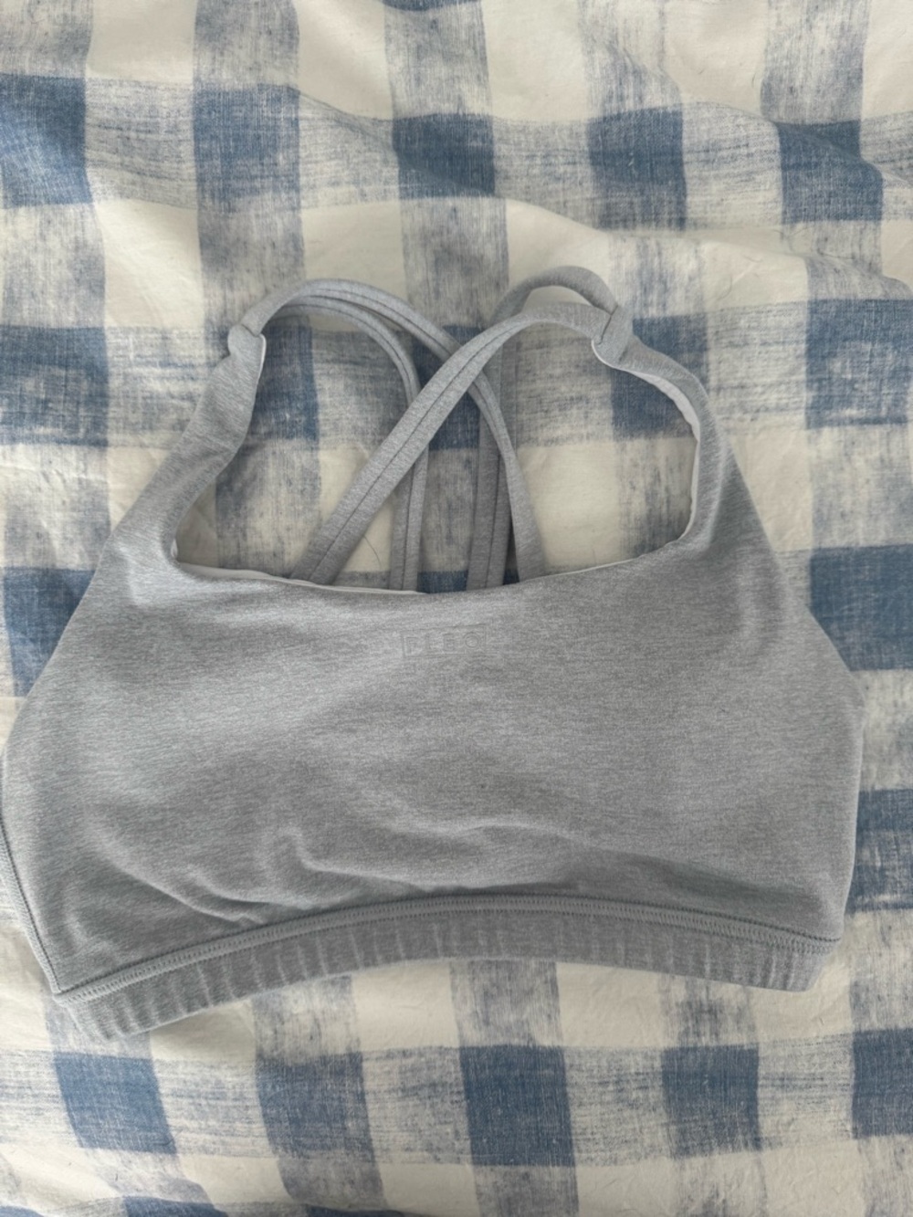 Fleo Light Gray Crossback Sports Bra